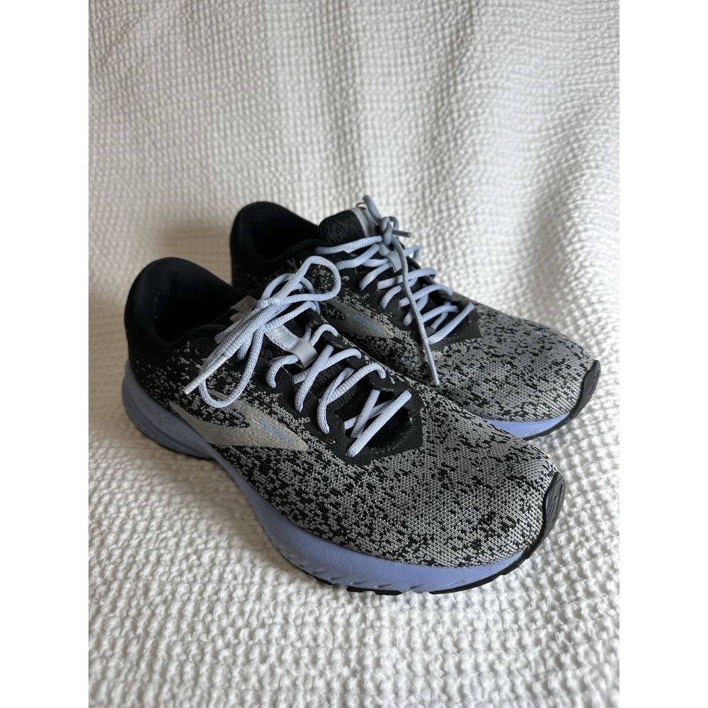Brooks Launch 6 Light Blue Size 9.5‎